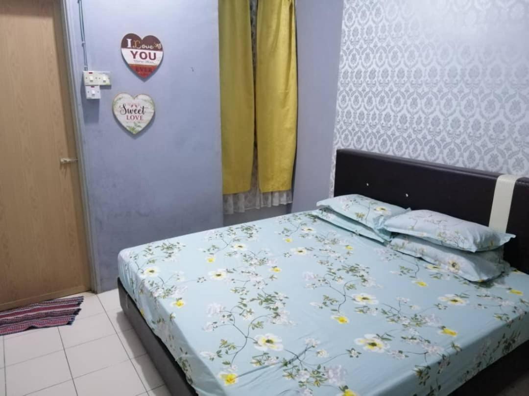 Homestay Perpaduan, Taman Bercham Raya Ulu Kinta Ipoh Perak Kampong Batu Lapan  Ngoại thất bức ảnh